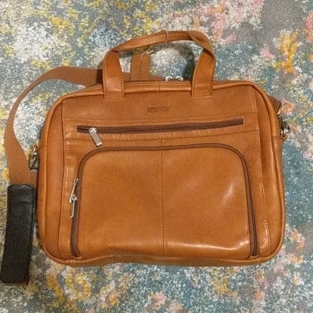 Kenneth Cole Reaction Leather Laptop Bag